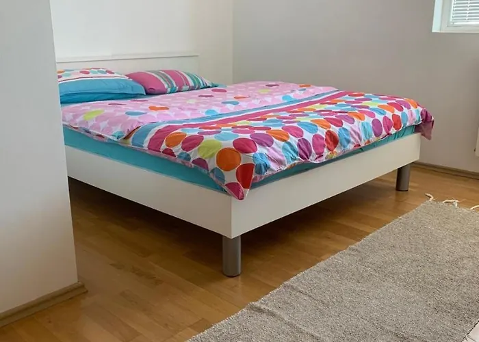 Luxhome Of Senter Apartment *